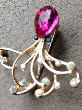 Gold-Tone Octopus Brooch with Fuchsia Crystal